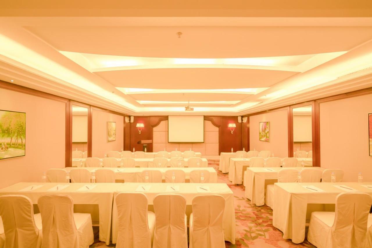 King Century Hotel Чжуншань Экстерьер фото